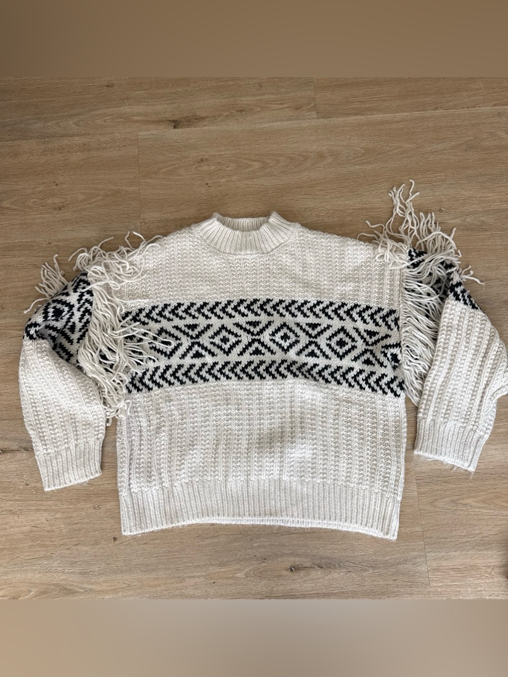 Sanctuary Ivory & Black Fair Isle Fringe Crew Sweater Small
